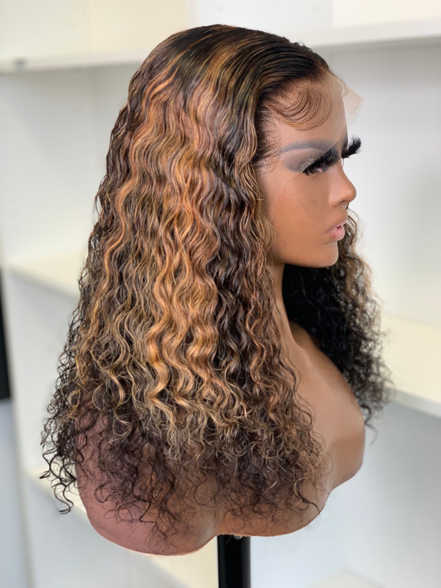 Melanie 16" Lace Front Deep Curly Wet & Wavy Glueless Human Hair Wig