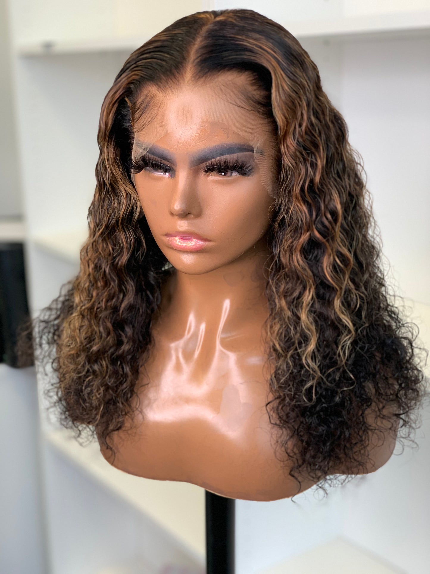 Melanie 16" Lace Front Deep Curly Wet & Wavy Glueless Human Hair Wig
